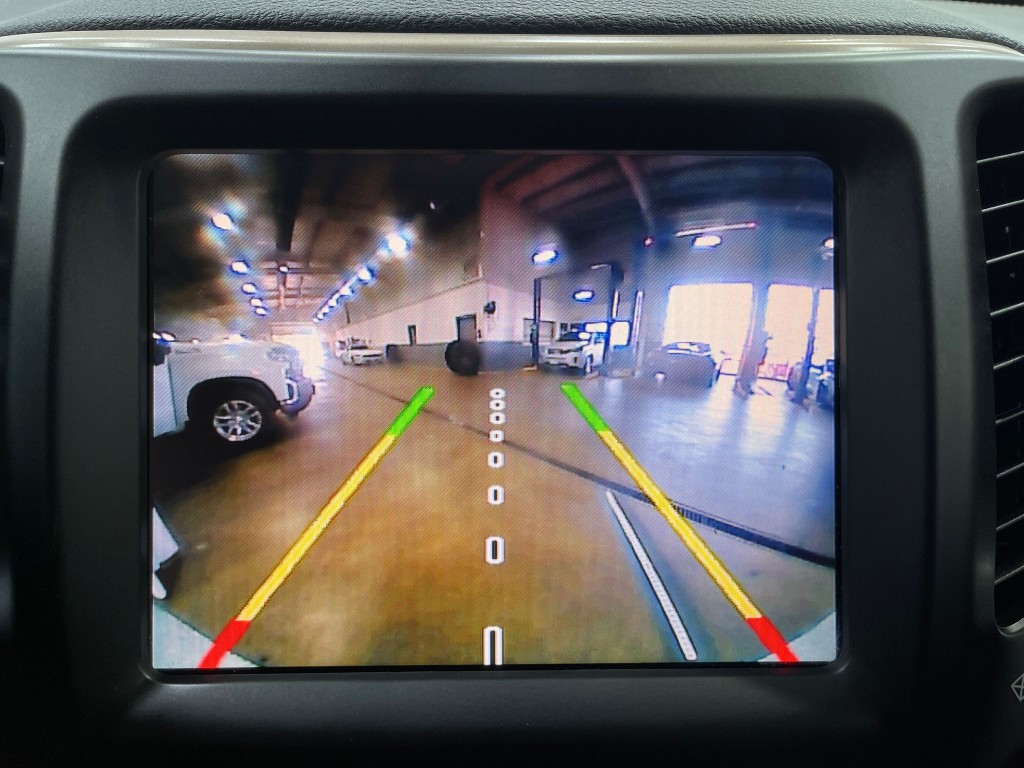 2014 Jeep Cherokee Image 11
