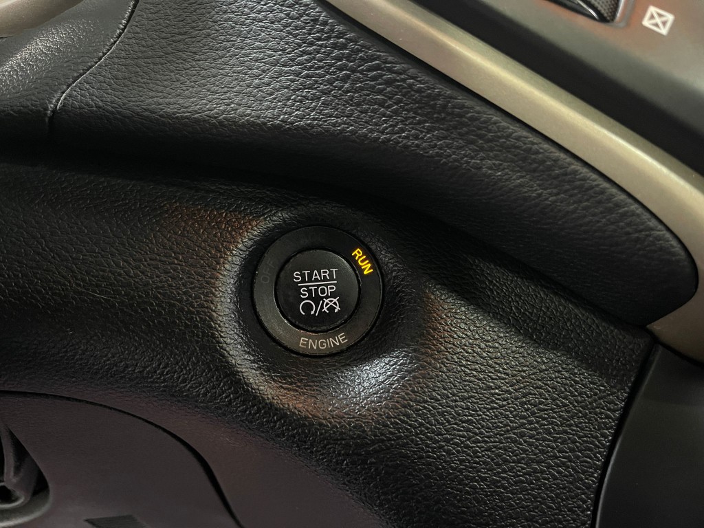 2014 Jeep Cherokee Image 21