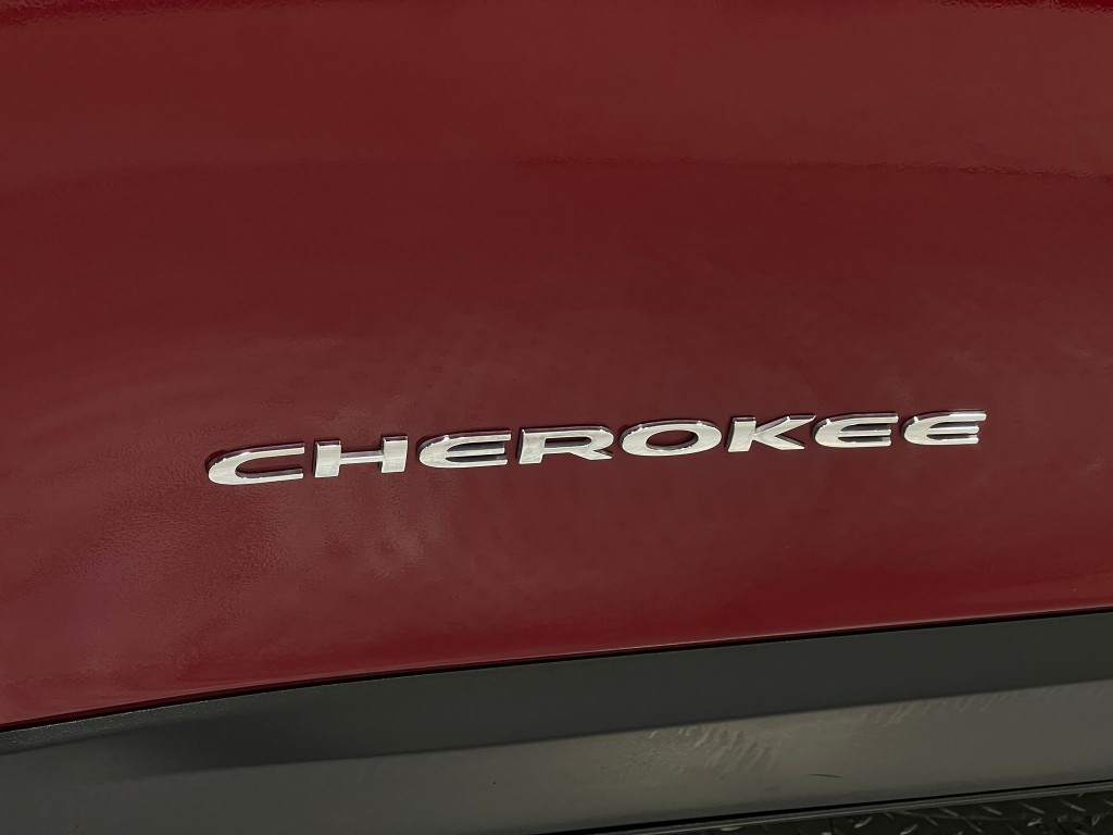 2014 Jeep Cherokee Image 40