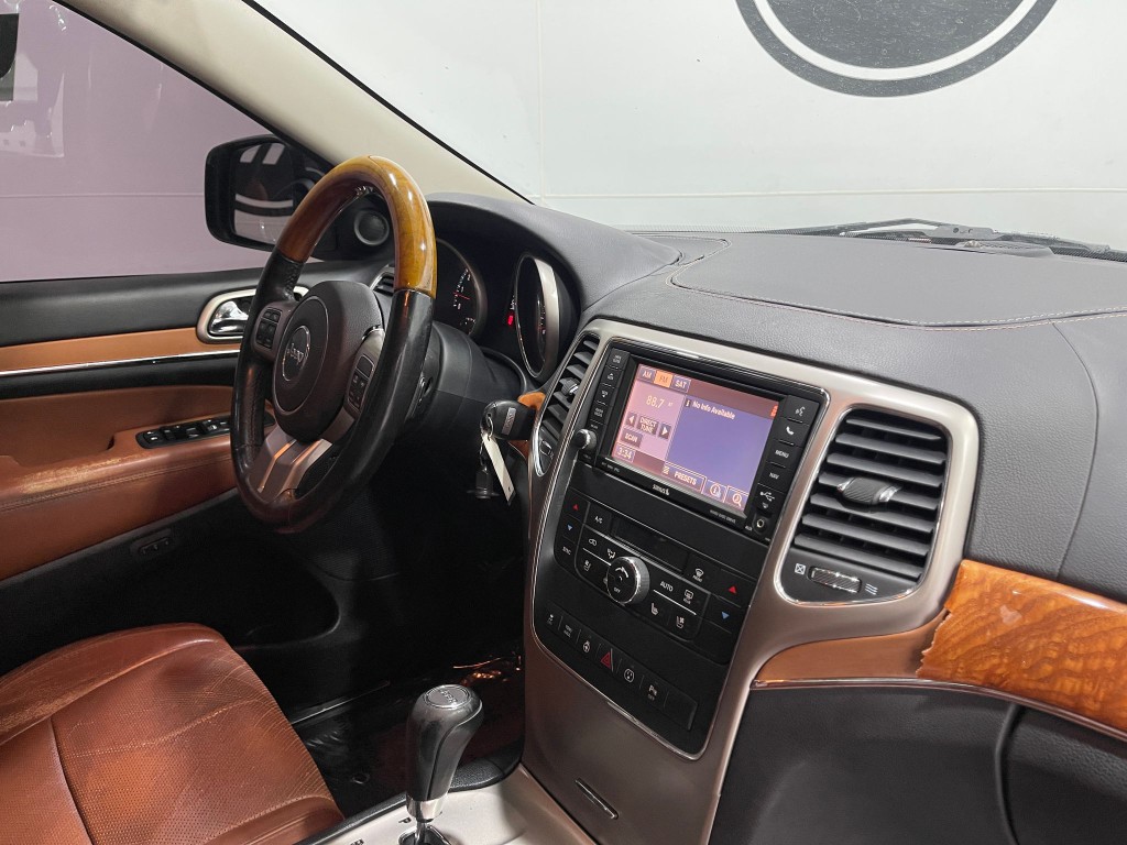 2013 Jeep Grand Cherokee Image 20