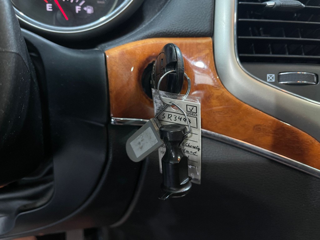 2013 Jeep Grand Cherokee Image 21