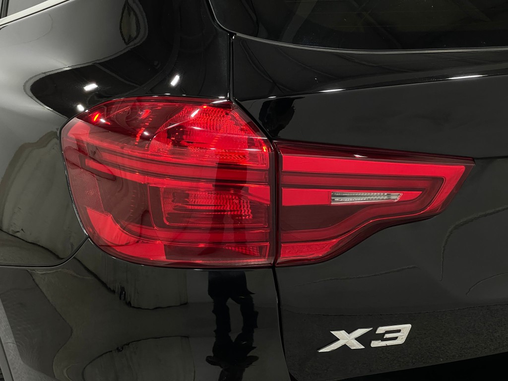 2019 BMW X3 Image 32