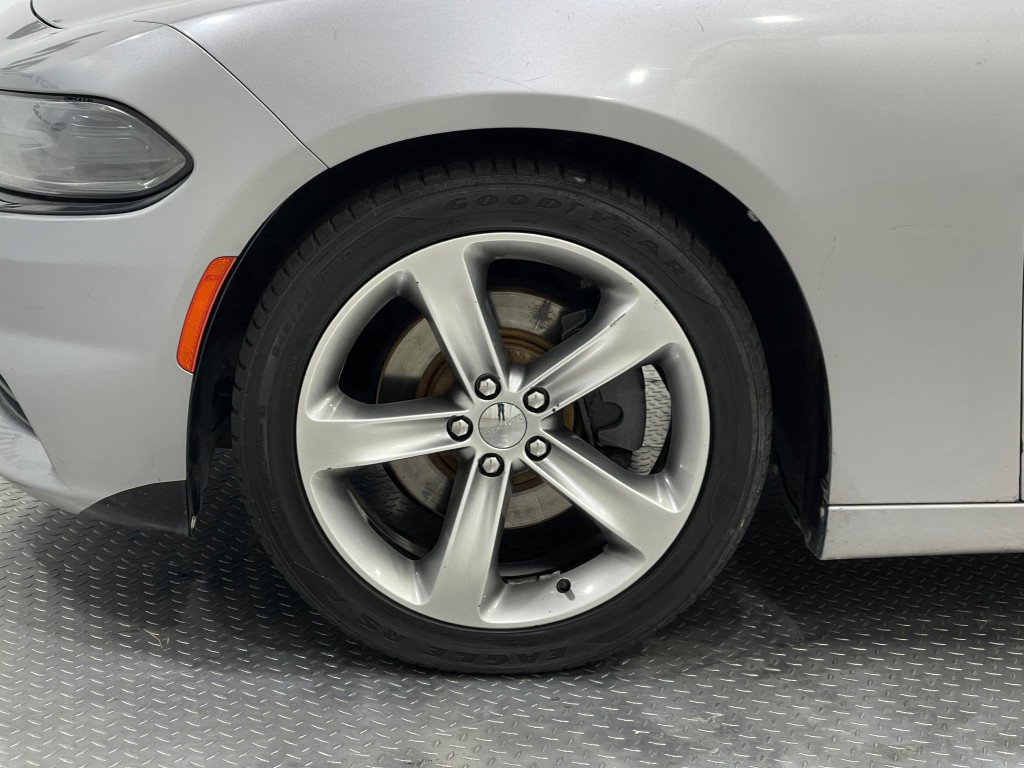 2016 Dodge Charger Image 34