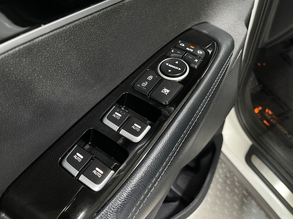 2020 Kia Sorento Image 16