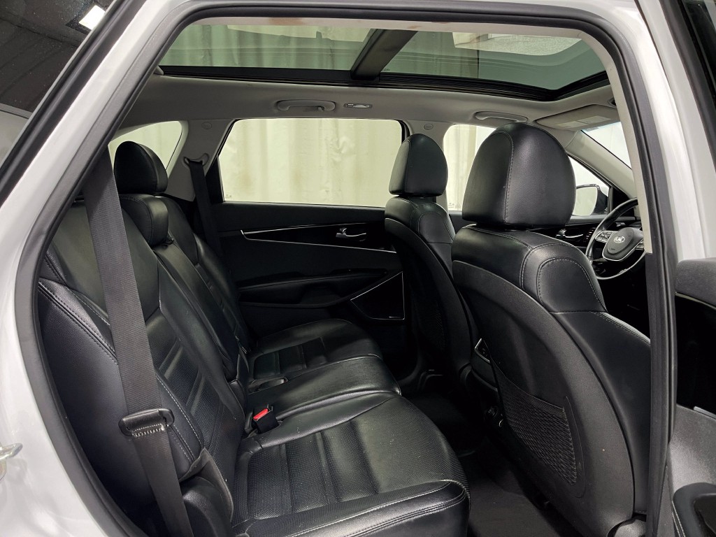 2020 Kia Sorento Image 31