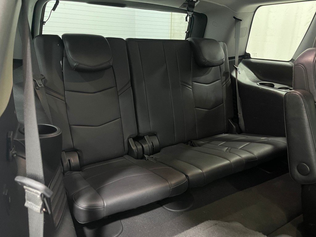 2020 Cadillac Escalade Image 32