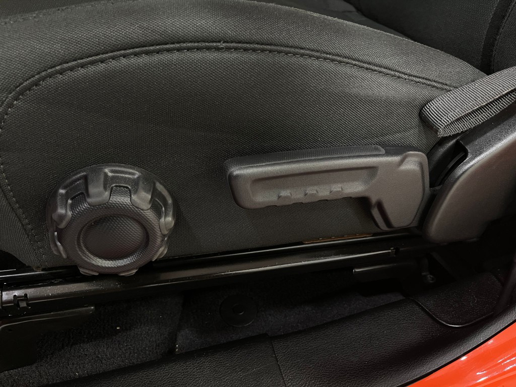 2020 Jeep Wrangler Image 15