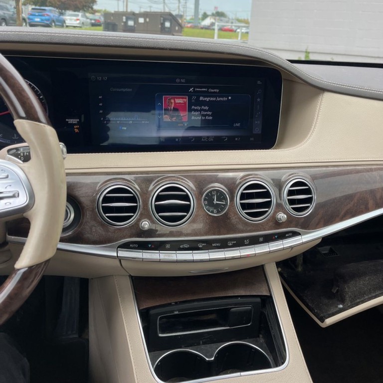 2018 Mercedes-Benz S-Class Image 9