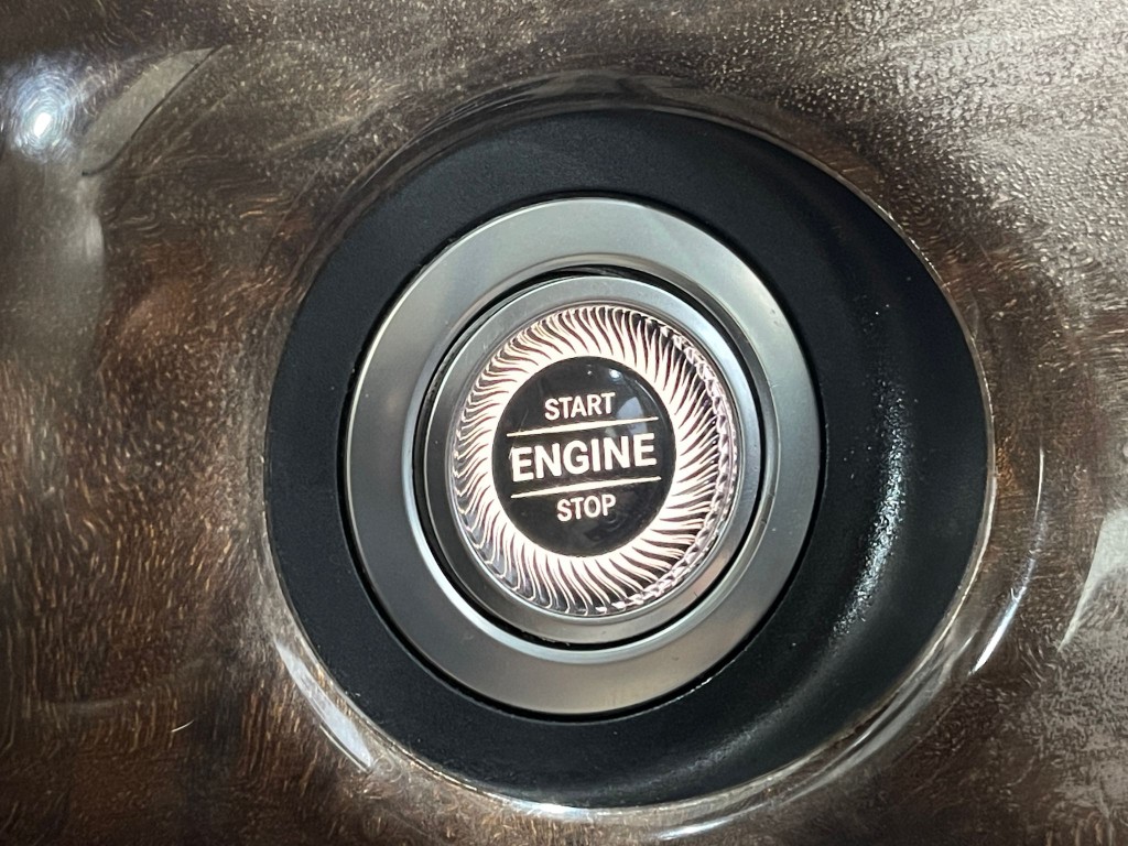 2018 Mercedes-Benz S-Class Image 21