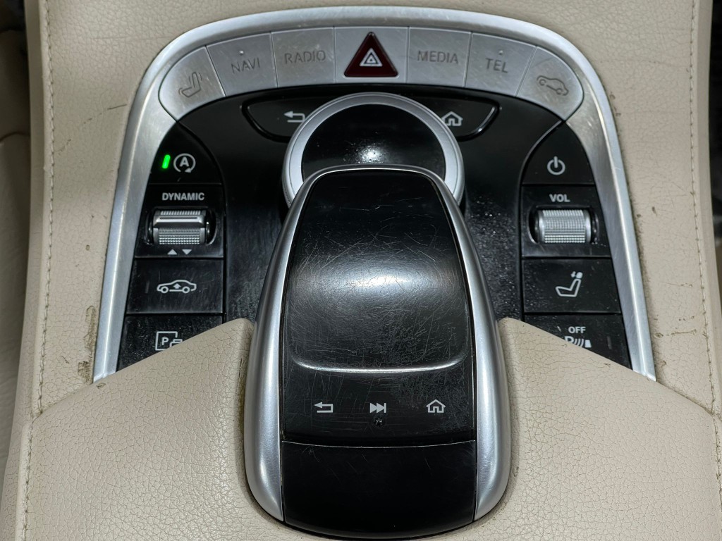 2018 Mercedes-Benz S-Class Image 26
