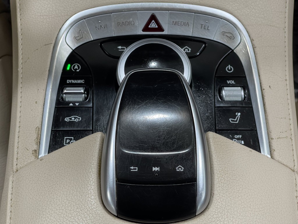 2018 Mercedes-Benz S-Class Image 26