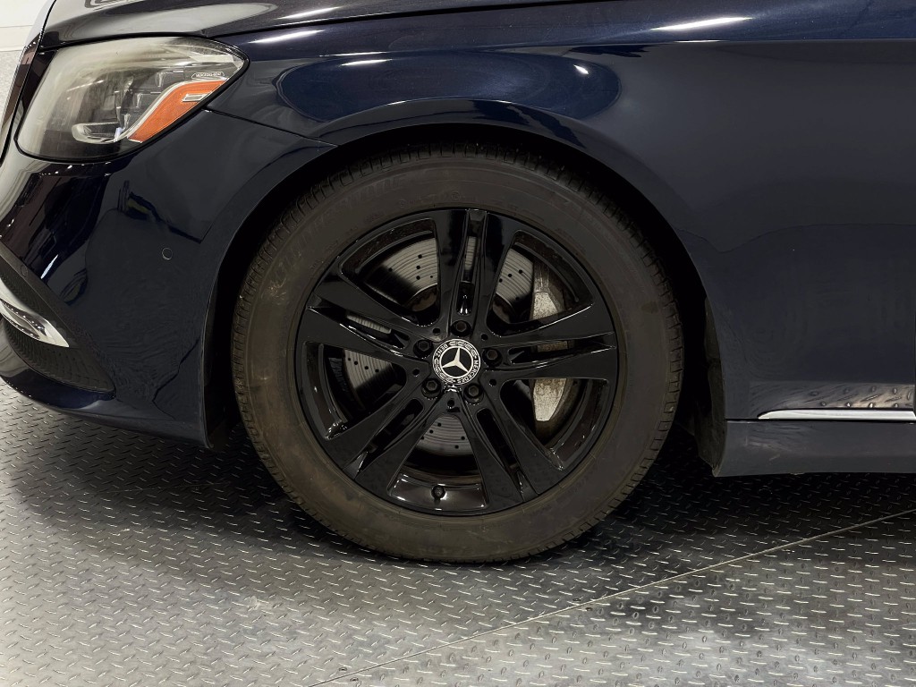 2018 Mercedes-Benz S-Class Image 36