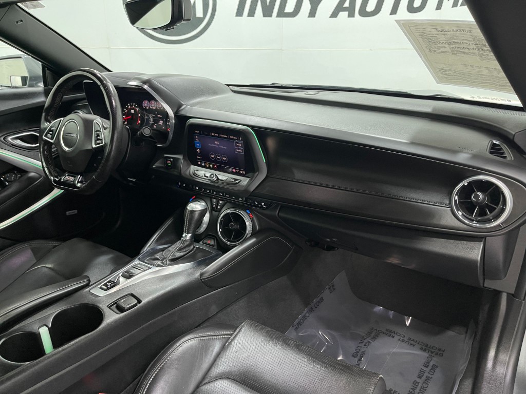 2020 Chevrolet Camaro Image 18