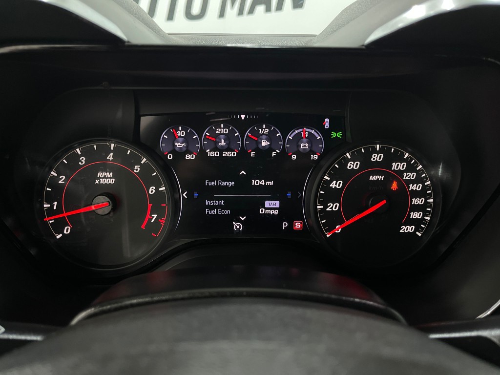 2020 Chevrolet Camaro Image 21