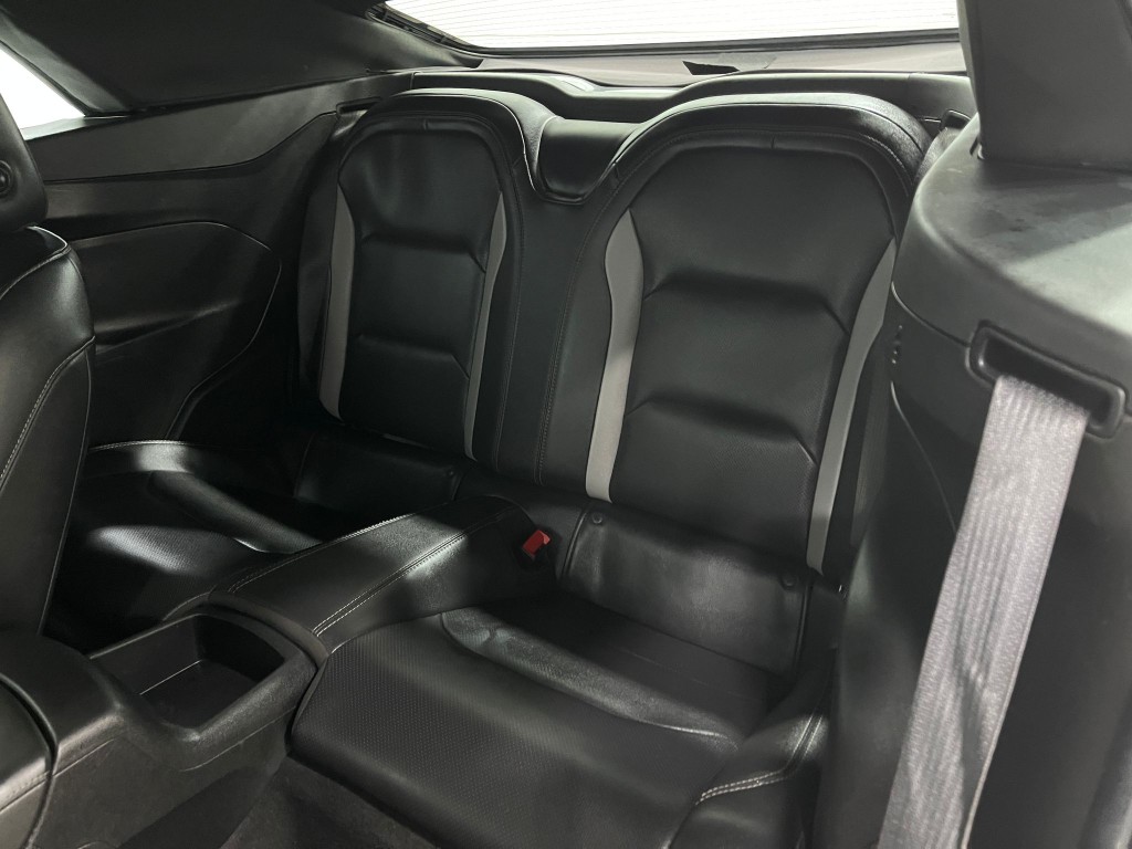 2020 Chevrolet Camaro Image 28