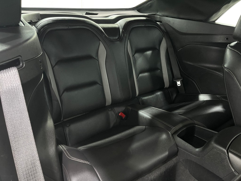 2020 Chevrolet Camaro Image 29