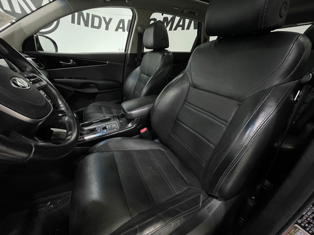 2019 Kia Sorento Image 14