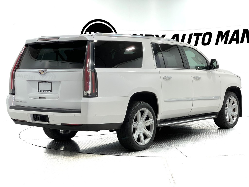 2018 Cadillac Escalade Image 4
