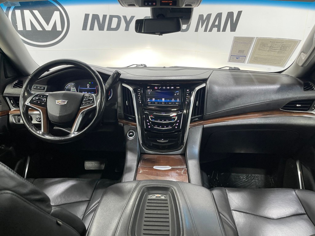 2018 Cadillac Escalade Image 19