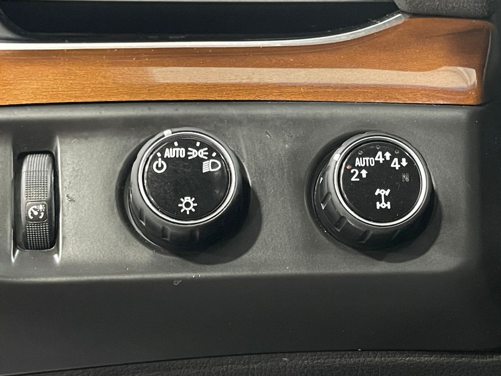 2018 Cadillac Escalade Image 22