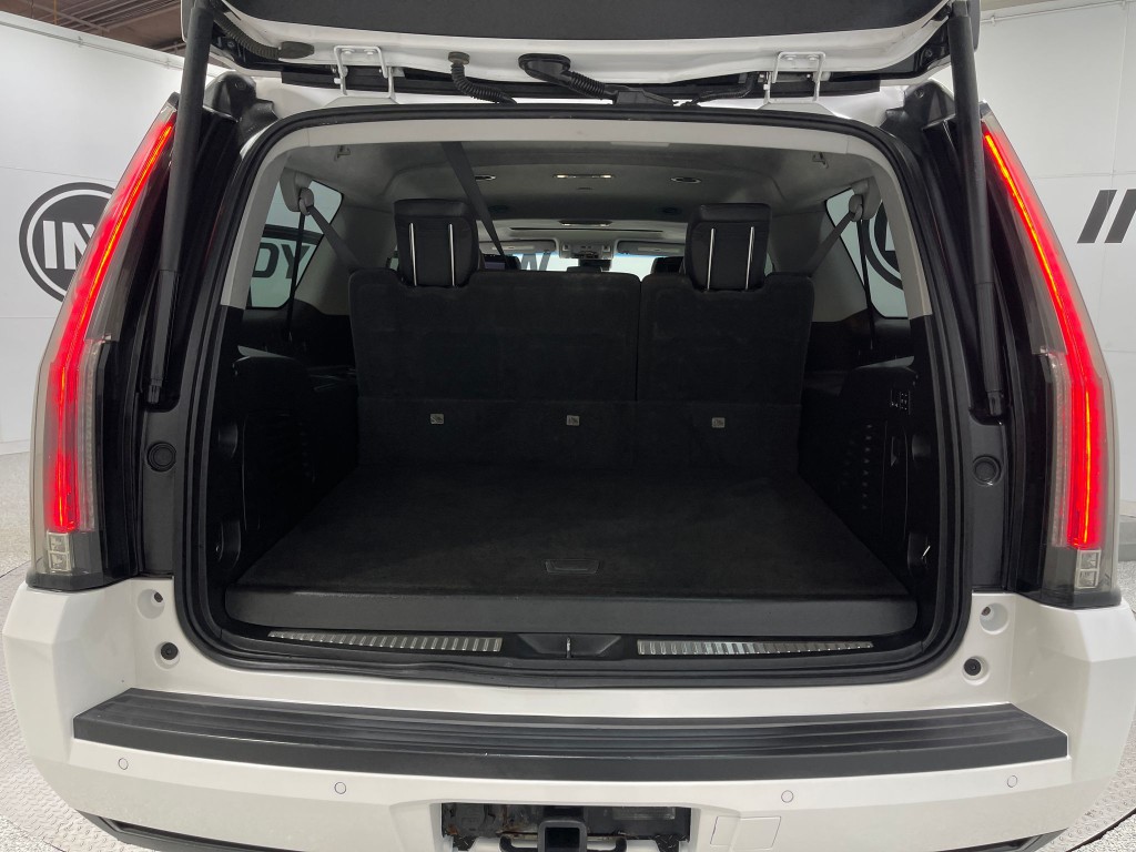 2018 Cadillac Escalade Image 26
