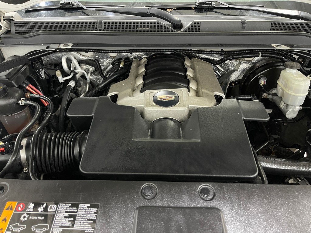 2018 Cadillac Escalade Image 27