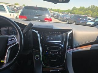 2018 Cadillac Escalade Image 7