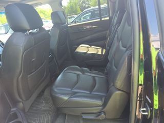 2018 Cadillac Escalade Image 9