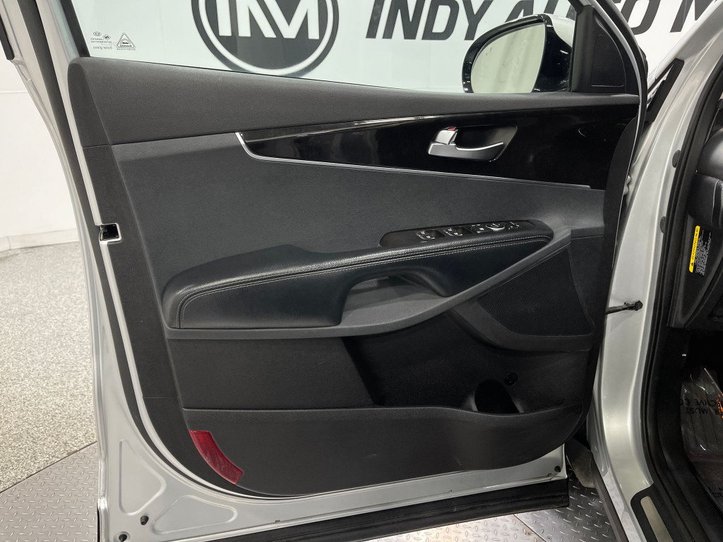 2018 Kia Sorento Image 14