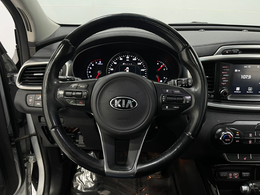 2018 Kia Sorento Image 21