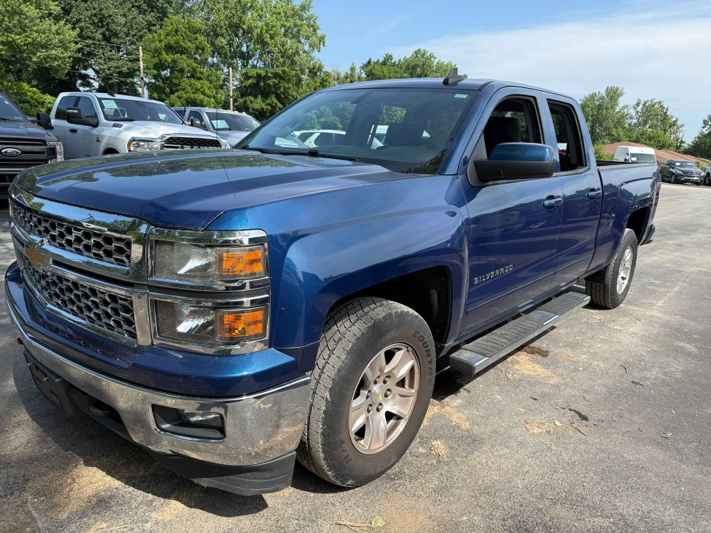 2015 Chevrolet Silverado 1500 Image 2