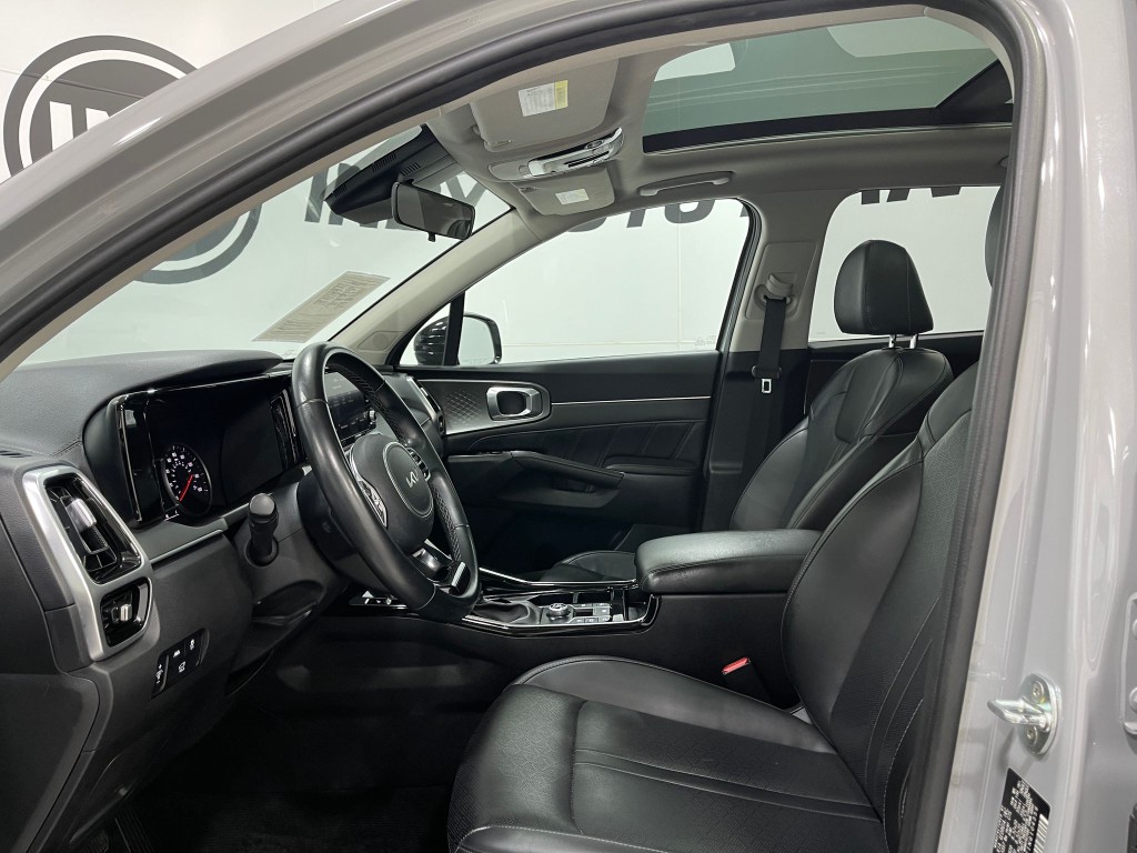 2022 Kia Sorento Image 13