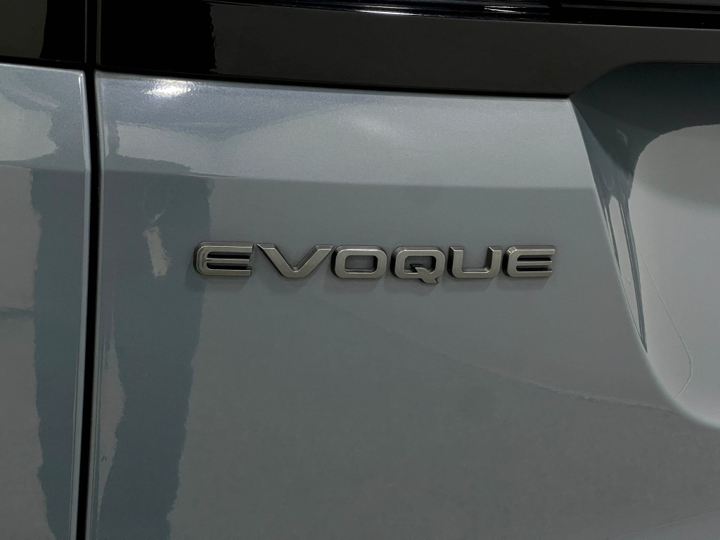 2020 Land Rover Range Rover Evoque Image 39