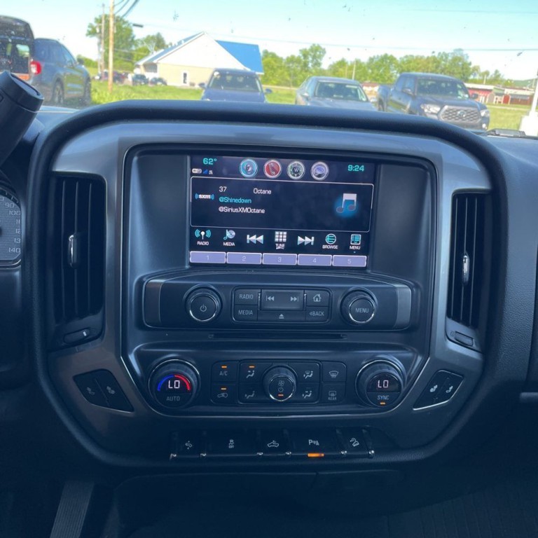 2018 Chevrolet Silverado 1500 Image 10