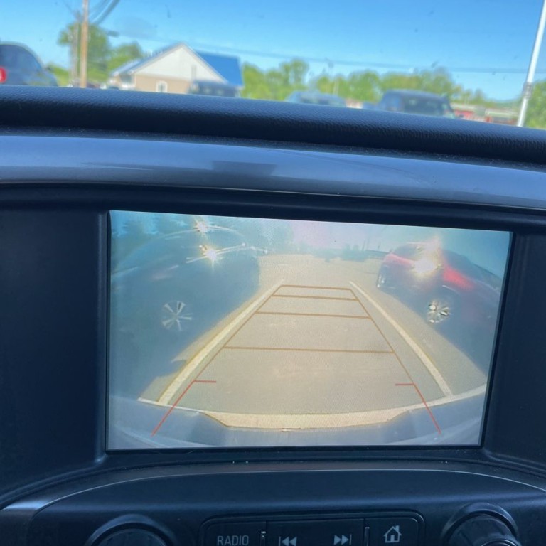 2018 Chevrolet Silverado 1500 Image 12