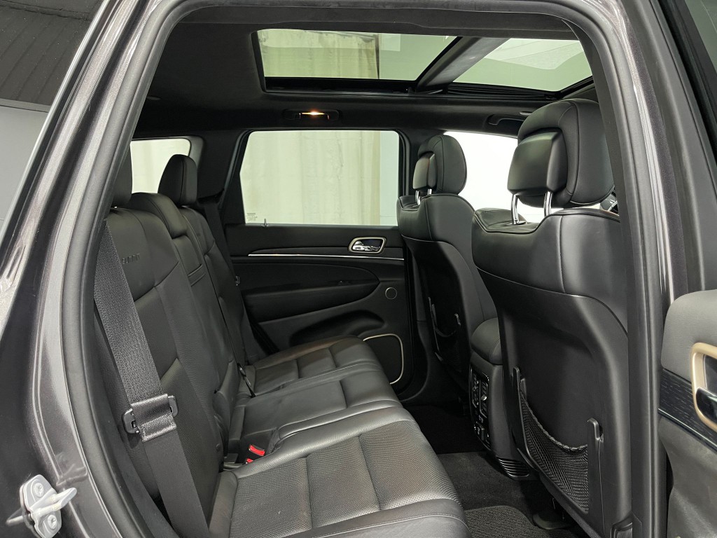2015 Jeep Grand Cherokee Image 31