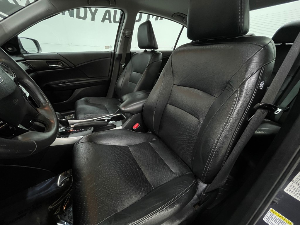 2015 Honda Accord Image 13