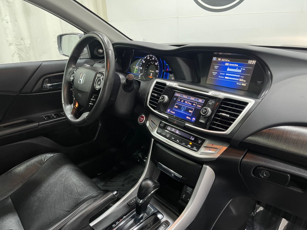 2015 Honda Accord Image 19