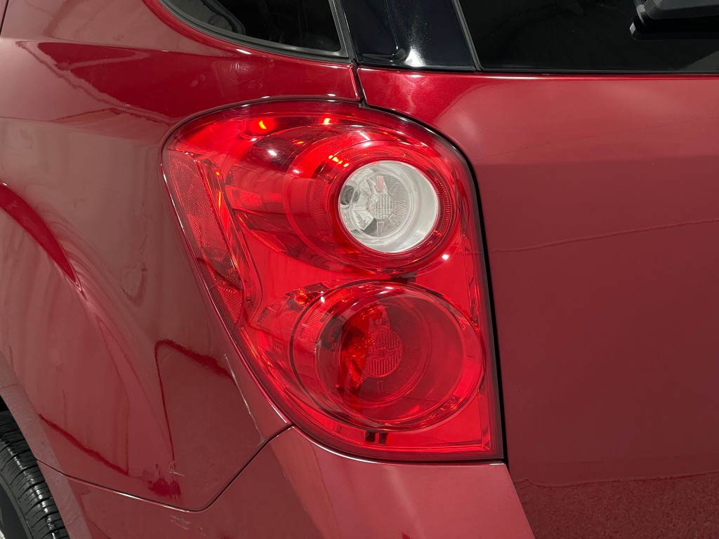 2015 Chevrolet Equinox Image 32