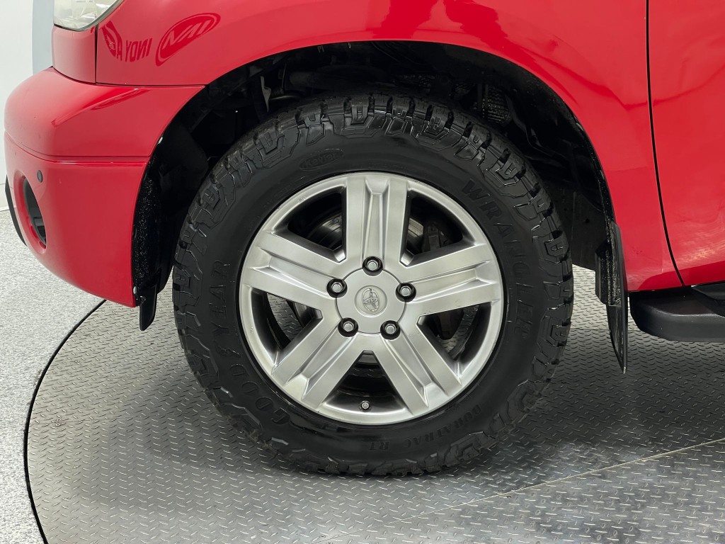 2008 Toyota Tundra Image 32