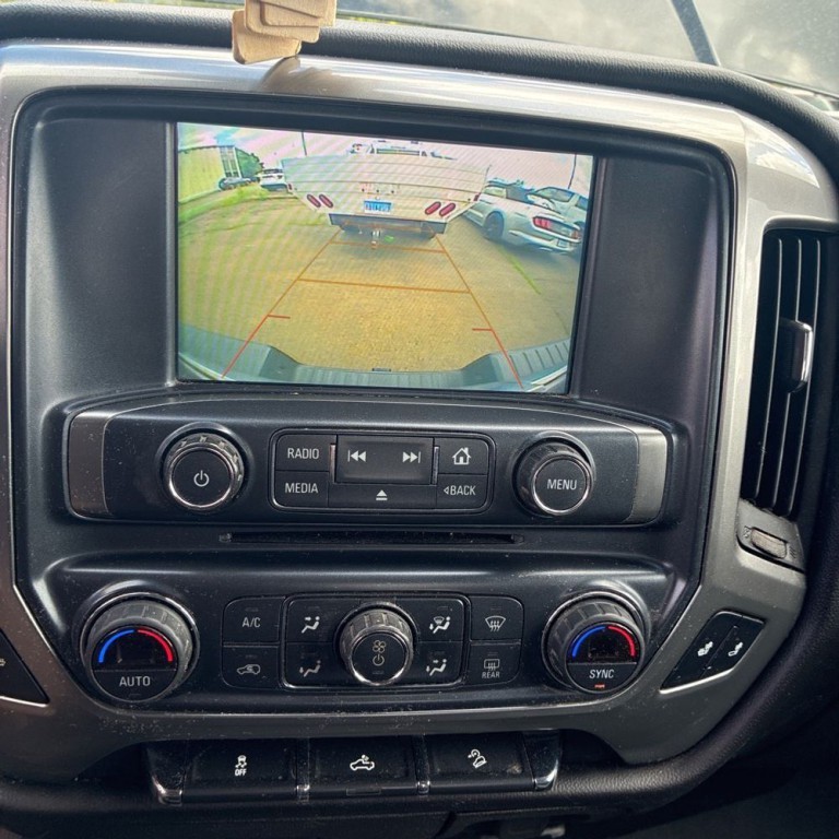 2018 Chevrolet Silverado 1500 Image 9