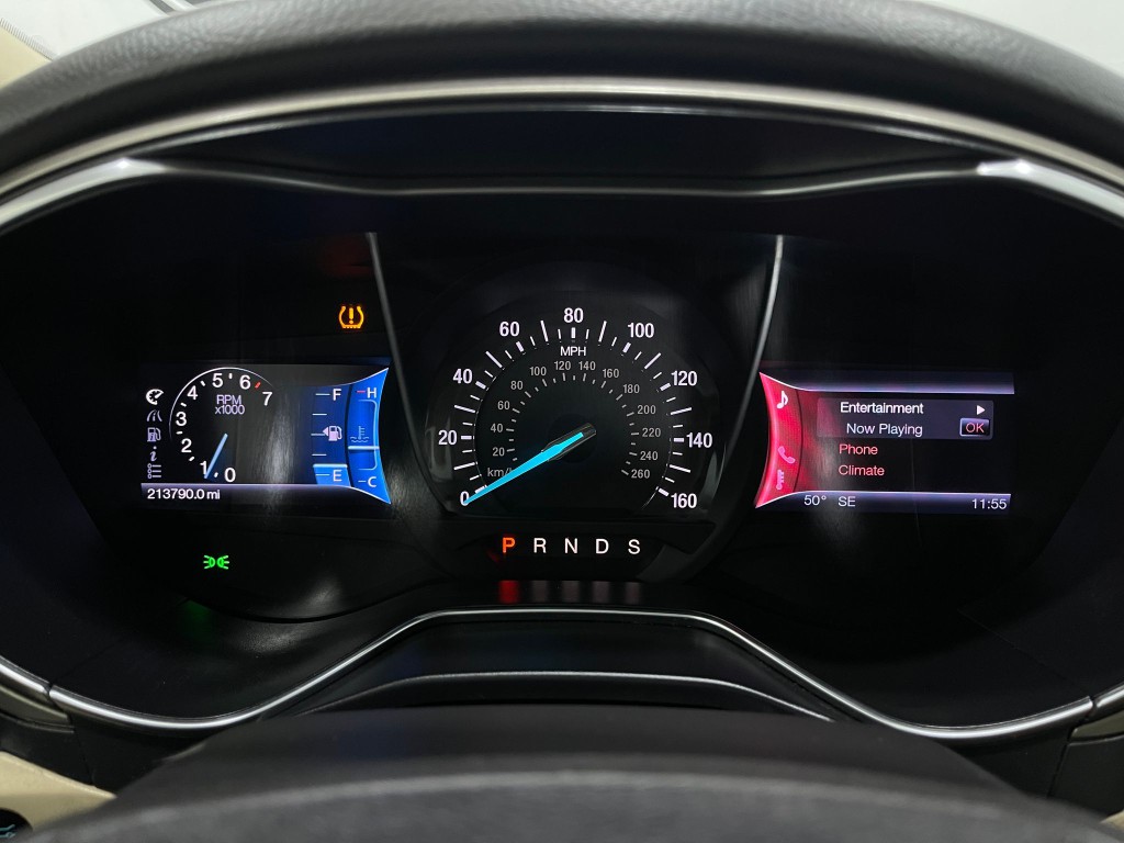 2013 Ford Fusion Image 21