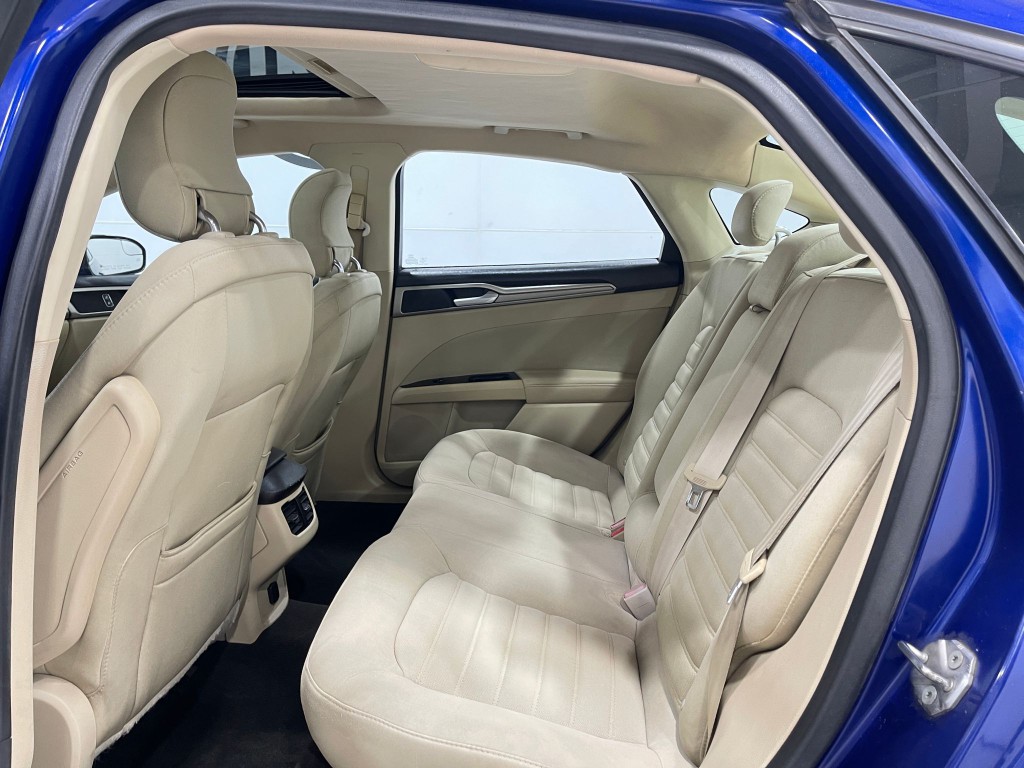 2013 Ford Fusion Image 28