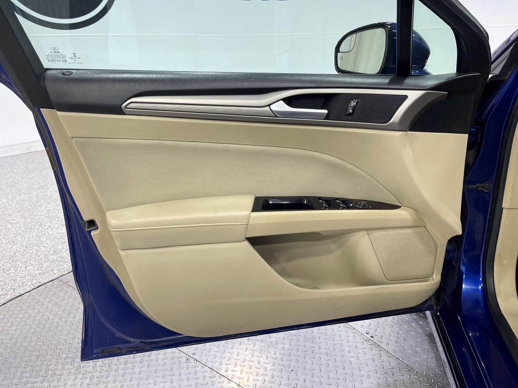 2013 Ford Fusion Image 13