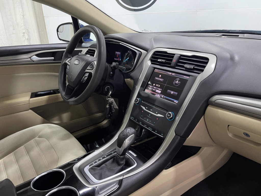 2013 Ford Fusion Image 18