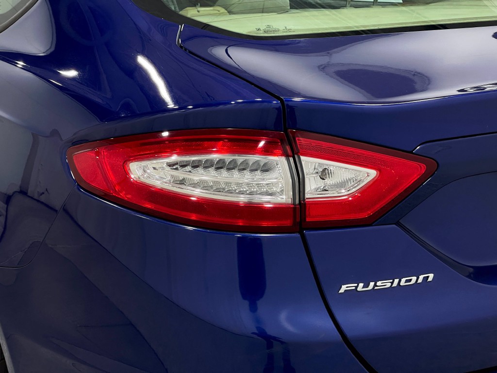 2013 Ford Fusion Image 31