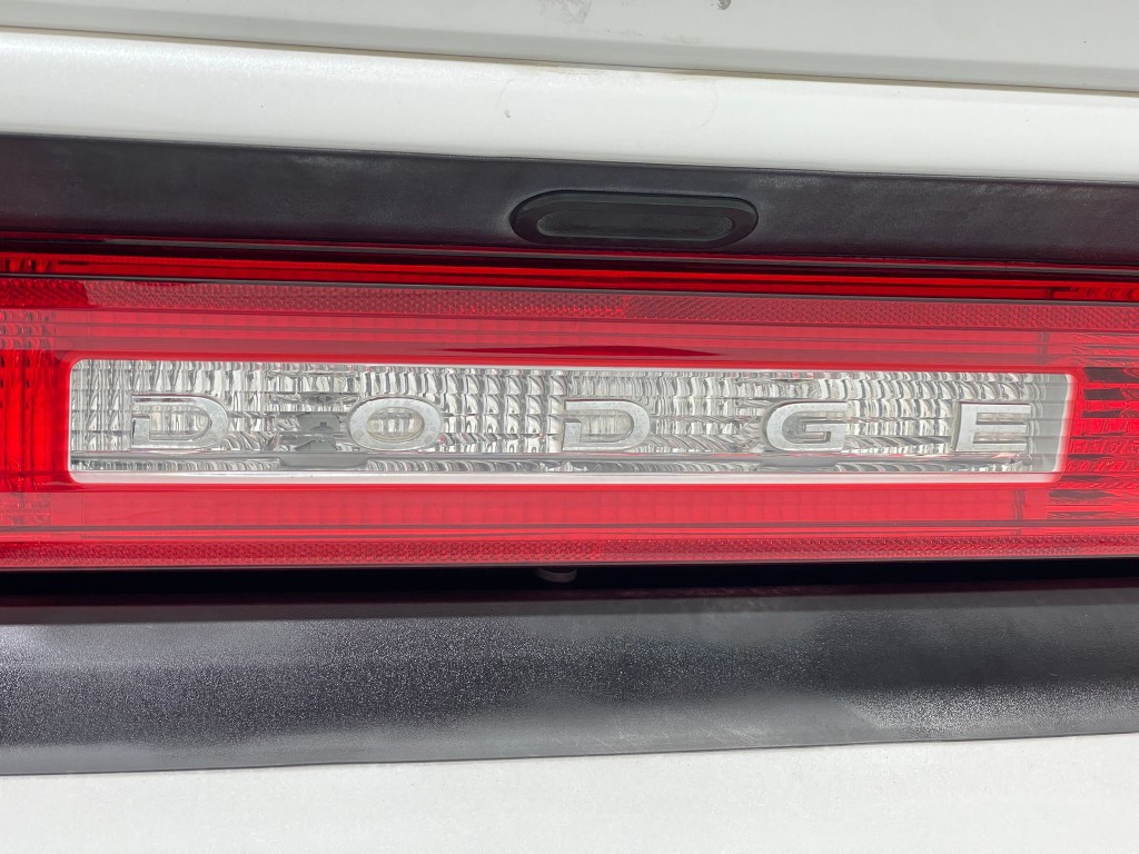 2014 Dodge Challenger Image 37