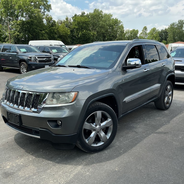 2012 Jeep Grand Cherokee Image 2