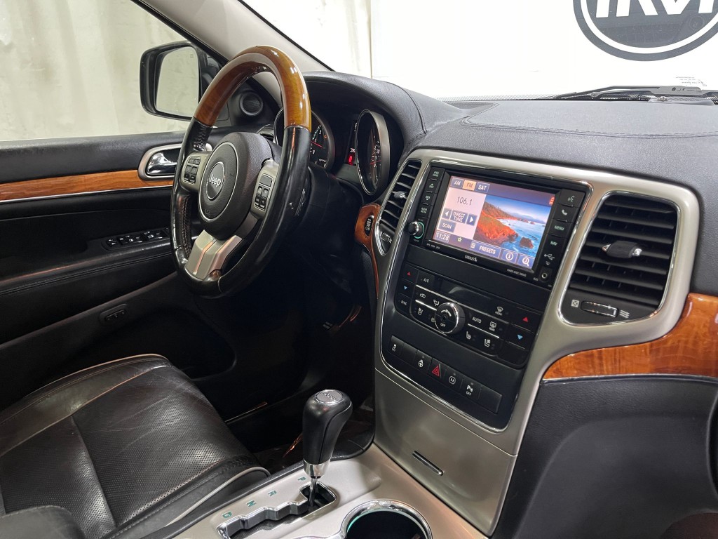 2012 Jeep Grand Cherokee Image 20