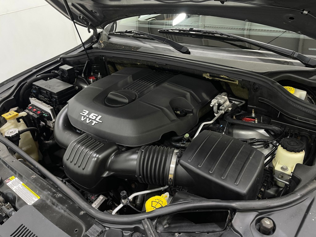 2012 Jeep Grand Cherokee Image 27